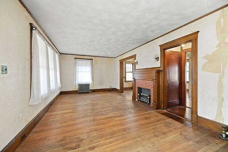 143 Fells Ave Medford, MA 02155