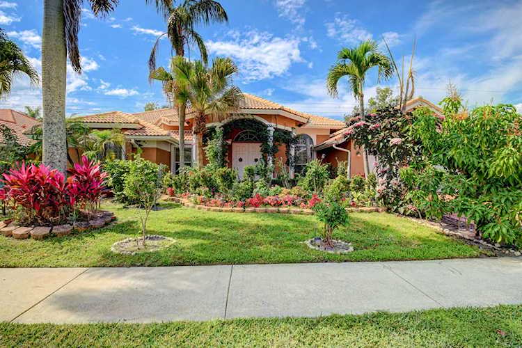 19274 Cloister Lake Lane Boca Raton, FL 33498
