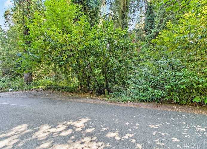 53 Butterworth Rd Mercer Island, WA 98040