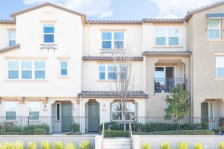 1300 windswept #6 Livermore, CA 94550
