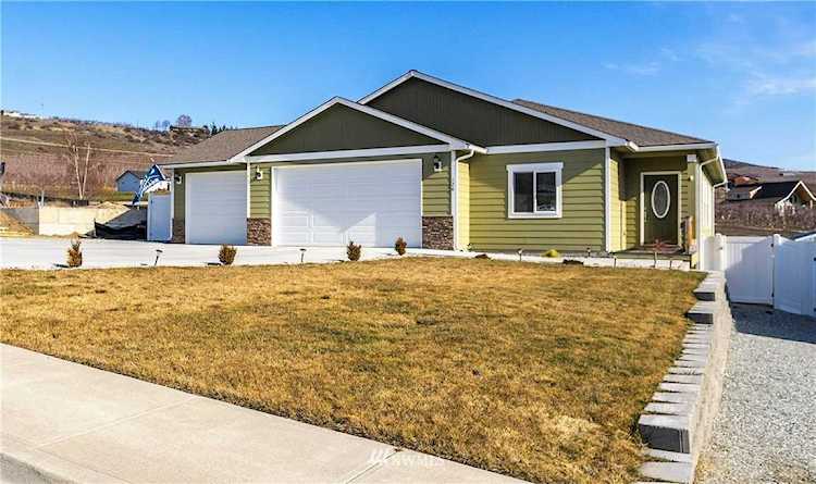 126 Summer Breeze Rd Manson, WA 98831