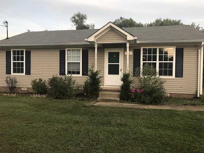 805 Washington Ave Oak Grove, KY 42262