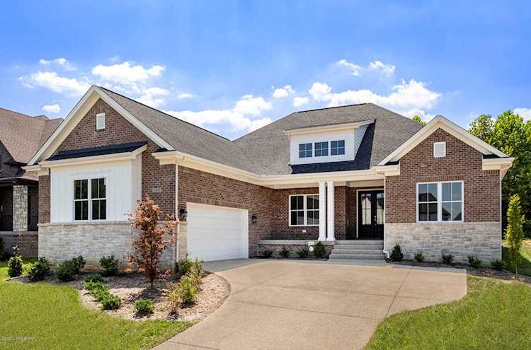 3400 Meadow Bluff Way Louisville, KY 40245