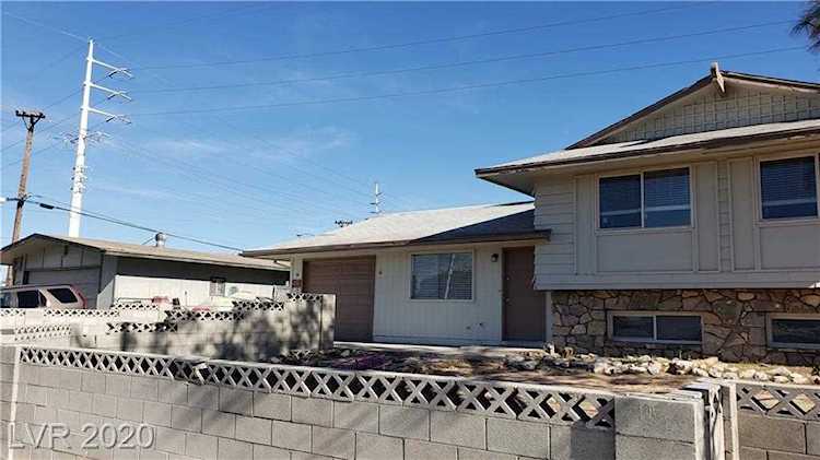 2434 Winterwood Blvd Las Vegas, NV 89142
