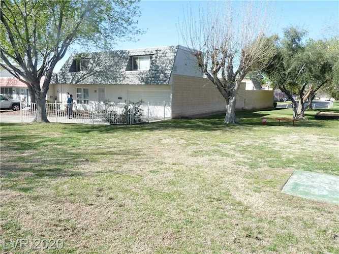 Address Withheld Las Vegas, NV 89121