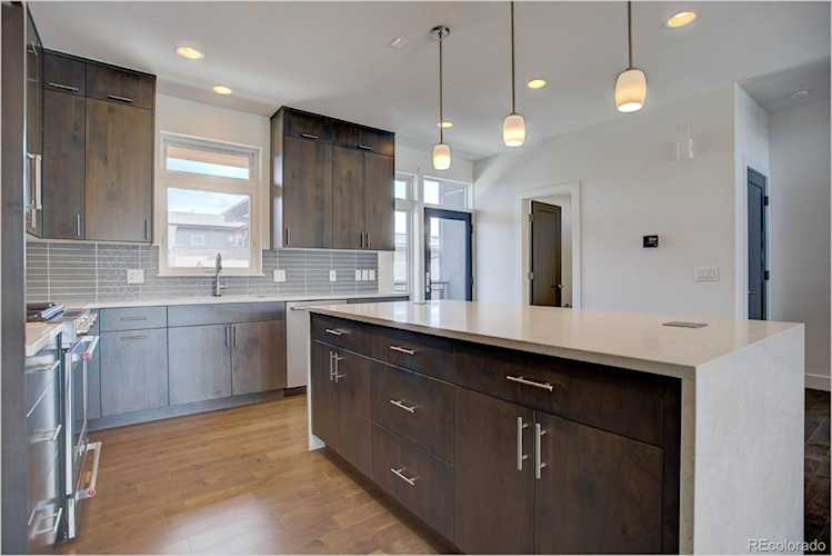 6925 E Lowry Blvd #4 Denver, CO 80230