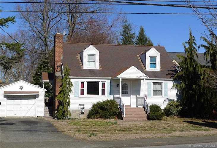 32 Brookside Drive Fairfield, CT 06824