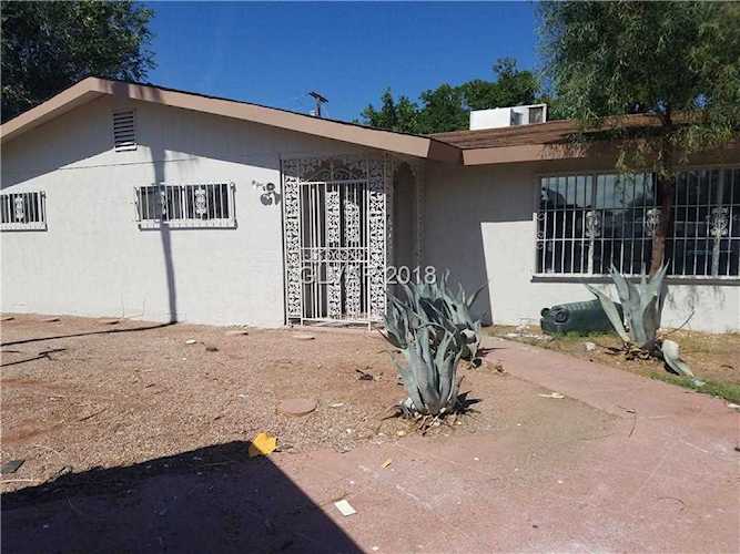 1989 Catalpa Trl Las Vegas, NV 89108