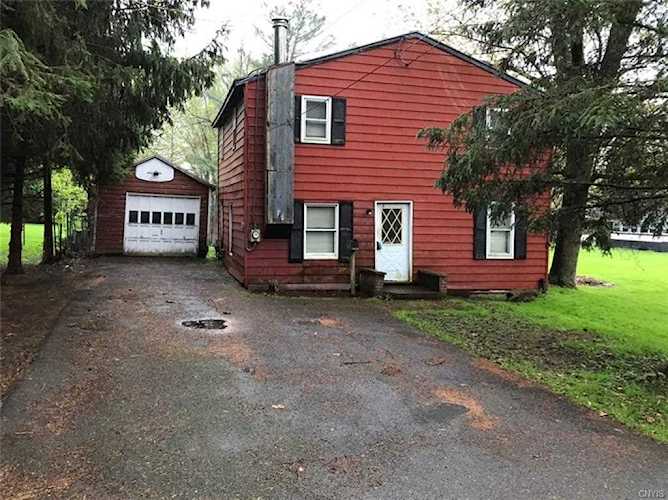 78 E Oneida St Lysander, NY 13027