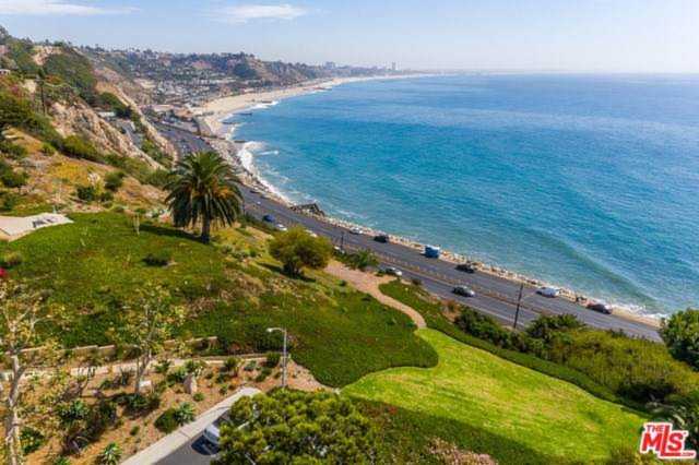 17350 W Sunset #702 Pacific Palisades, CA 90272