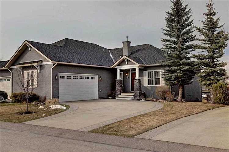33 Ravine Drive Heritage Pointe, AB T1S 4H3