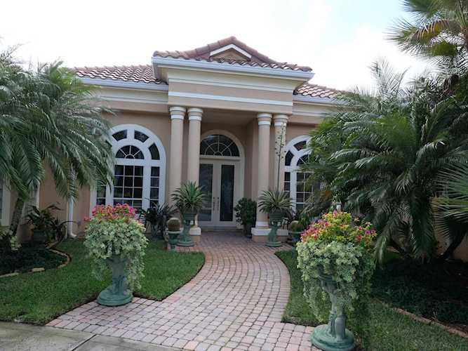 8005 Kingswood Way Melbourne, FL 32940