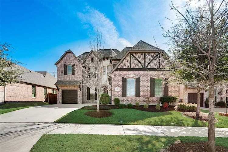 5614 Highflyer Hills Trail Frisco, TX 75036