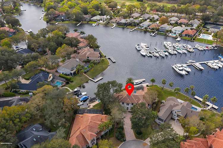 13750 Club Cove Dr Jacksonville, FL 32225