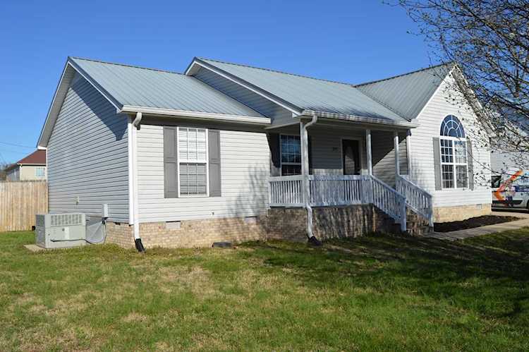 209 Cemetery Rd Bell Buckle, TN 37020 | MLS 2129830 Photo 1