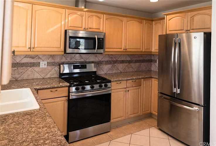 6537 W 86th Place Westchester, CA 90045