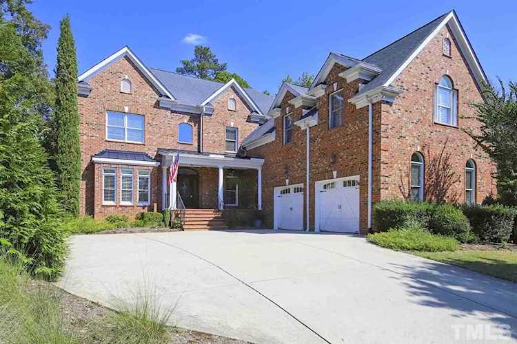 15 Brown Bear Chapel Hill, NC 27517