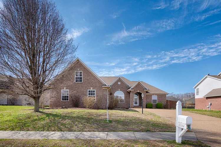 13304 Ellerston Drive Evansville, IN 47725