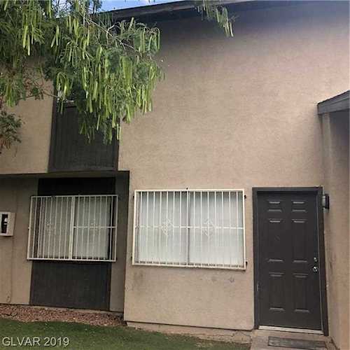 213 18th St #B Las Vegas, NV 89101