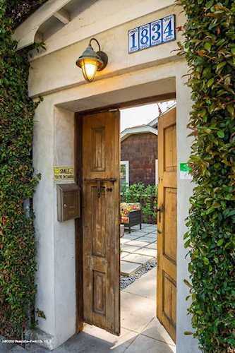 1834 Preston Avenue Los Angeles, CA 90026