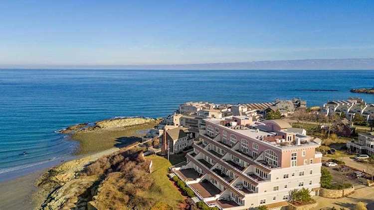 1 Longbeach Ave #202 Hull, MA 02045