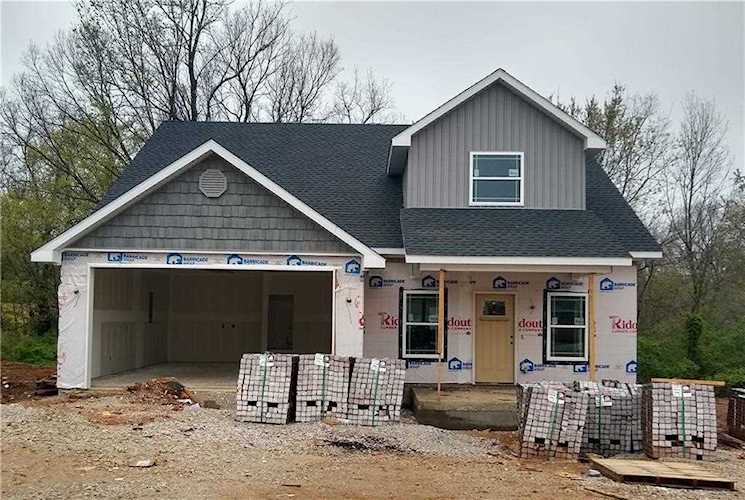 364 W Kinniburgh Dr Farmington, AR 72730