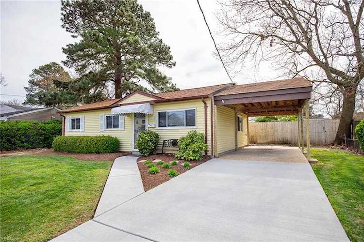 home for sale in Westmoreland Estates Virginia Beach VA 23452 - MLS 10308857 Photo 1