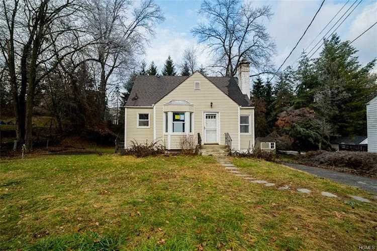 30 Maryton Road Greenburgh, NY 10603