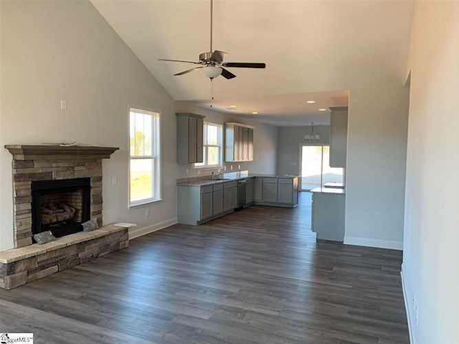 28 Tannery Dr Greer Sc 29651 Mls 1397933