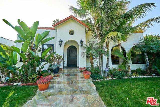 529 N Laurel Avenue Los Angeles, CA 90048