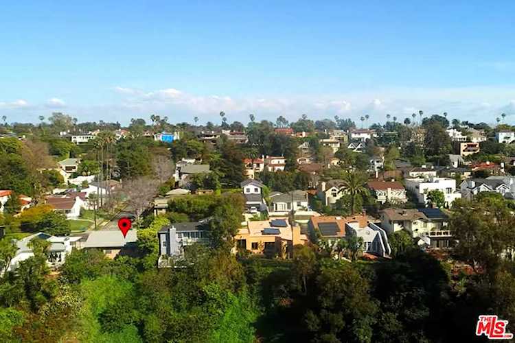 673 Radcliffe Avenue Pacific Palisades, CA 90272