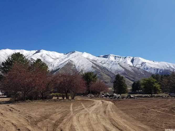 1889 S Main St Mapleton, UT 84664