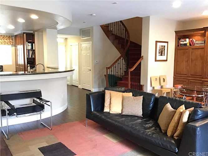 5831 Seawalk Drive #130 Playa Vista, CA 90094