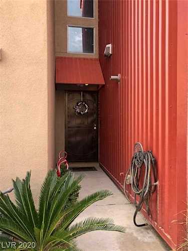231 Dougram Ave Las Vegas, NV 89101