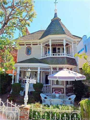 66 Rivo Alto Canal Long Beach, CA 90803
