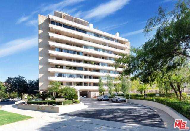 1333 S Beverly Glen Boulevard #305 Los Angeles, CA 90024