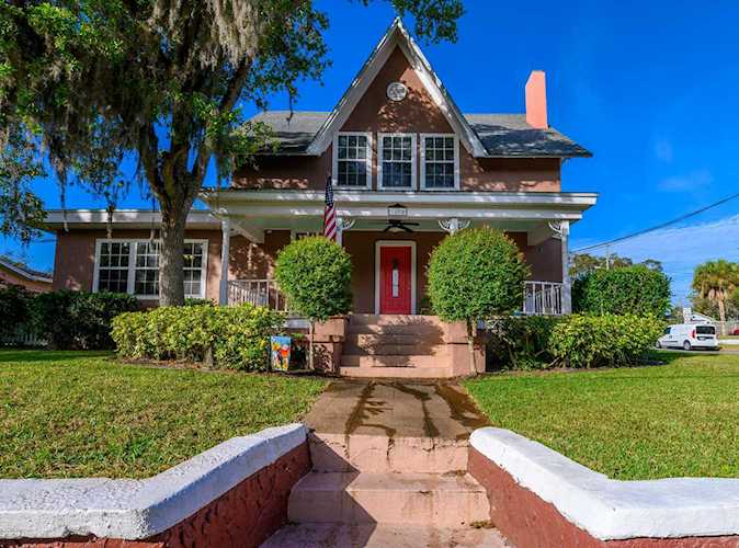 1800 Pineapple Avenue Melbourne, FL 32935