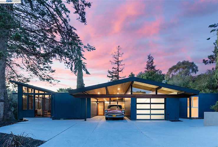 5322 Greenridge Rd Castro Valley, CA 94552