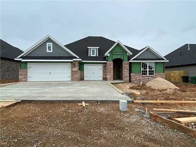 1321 Golden Jubilee Centerton, AR 72719