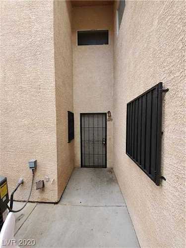 1729 Lamont Las Vegas, NV 89115