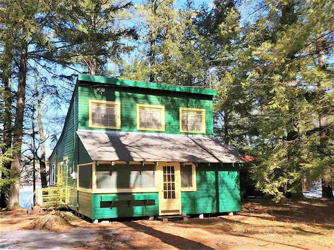 41 Symmes Rd Effingham, NH 03882
