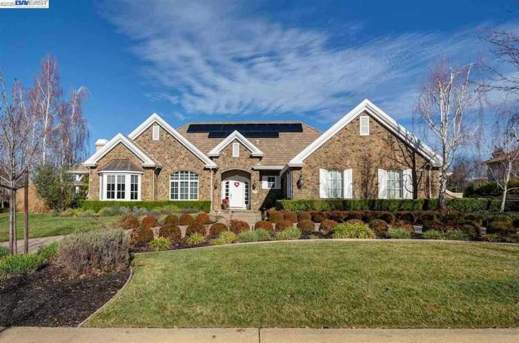 3208 Bolla Ct Pleasanton, CA 94566