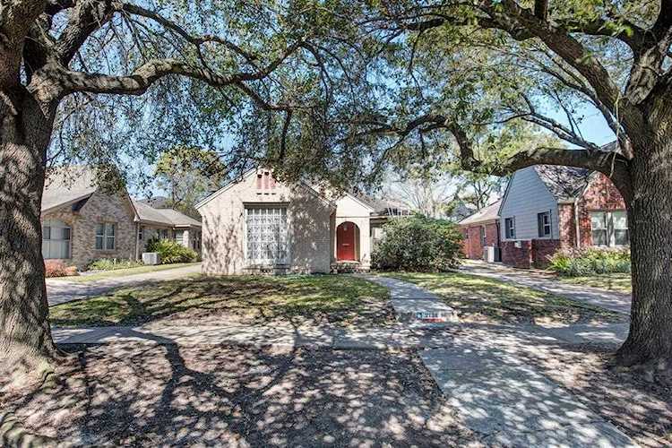 2138 Colquitt St Houston, TX 77098