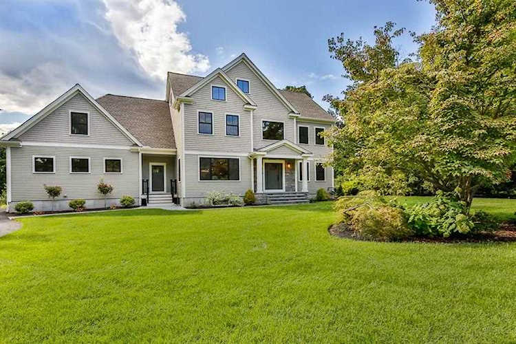 Weston, 17 Applecrest Road, MA, home for sale Photo 1