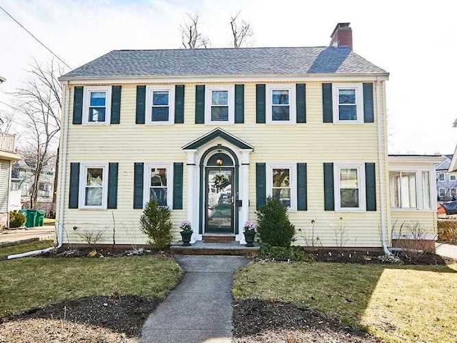 17 Burbank Road Medford, MA 02155 | MLS 72634311 Photo 1