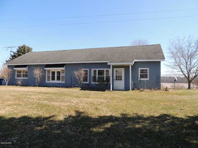 1341 66th St Fennville, MI 49408