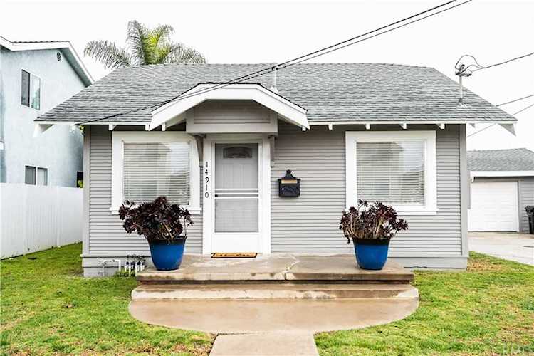 14910 Eastwood Avenue Lawndale, CA 90260