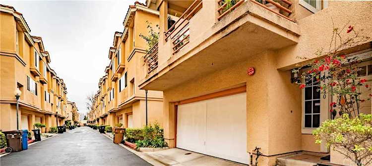 14050 Lemoli Way Hawthorne, CA 90250