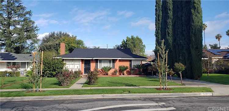 529 Orange Grove Avenue San Fernando, CA 91340