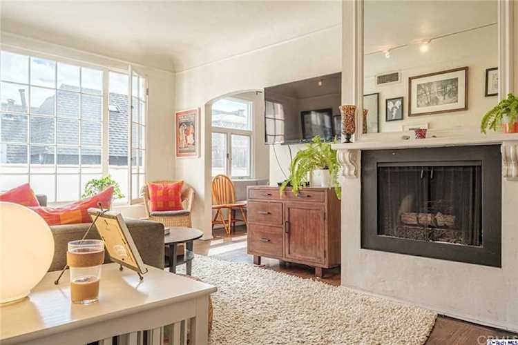 1345 N Hayworth Avenue #204 West Hollywood, CA 90046